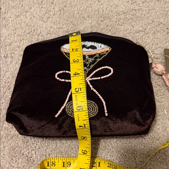 Brown Espresso Martini Velvet Cosmetic Bag with Beaded Cocktail Design Pink New - Picture 7 of 8